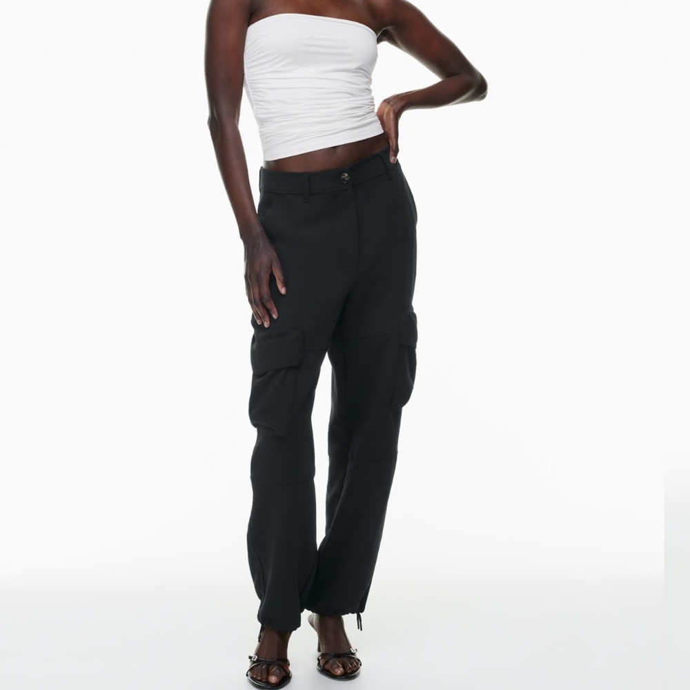 Aritzia Wilfred Black Cargo Pant
